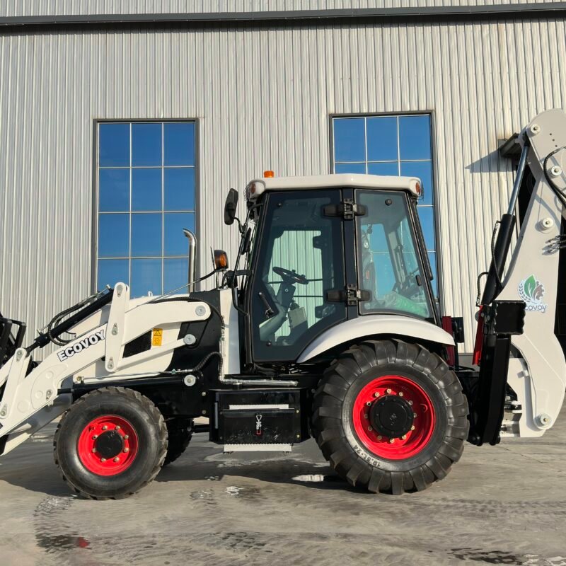 Backhoe Loader (3CX plus)